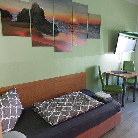 Ferienwohnung Holzhausen ไลป์ซิก ภายนอก รูปภาพ