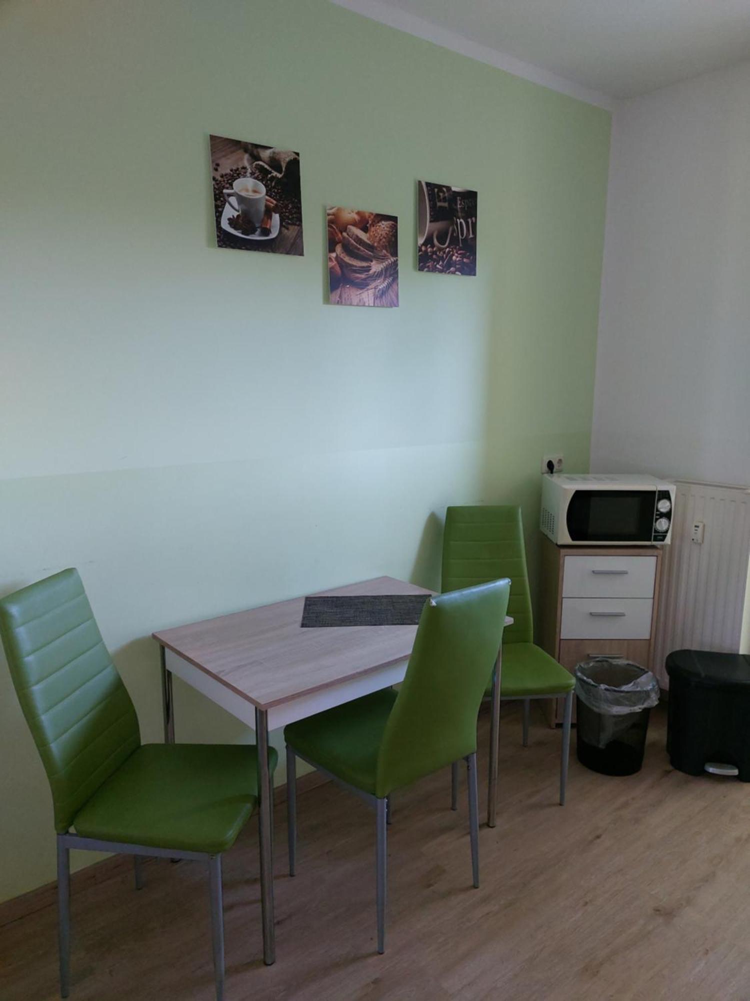 Ferienwohnung Holzhausen ไลป์ซิก ภายนอก รูปภาพ